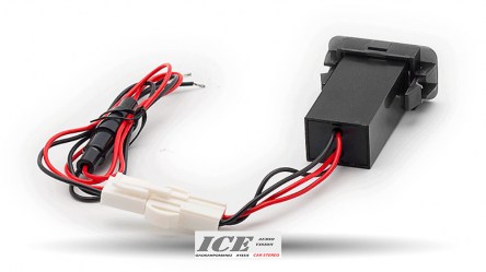 USB ΠΡΙΖΑ ADAPTOR για SUZUKI (select models) ICE 17-308